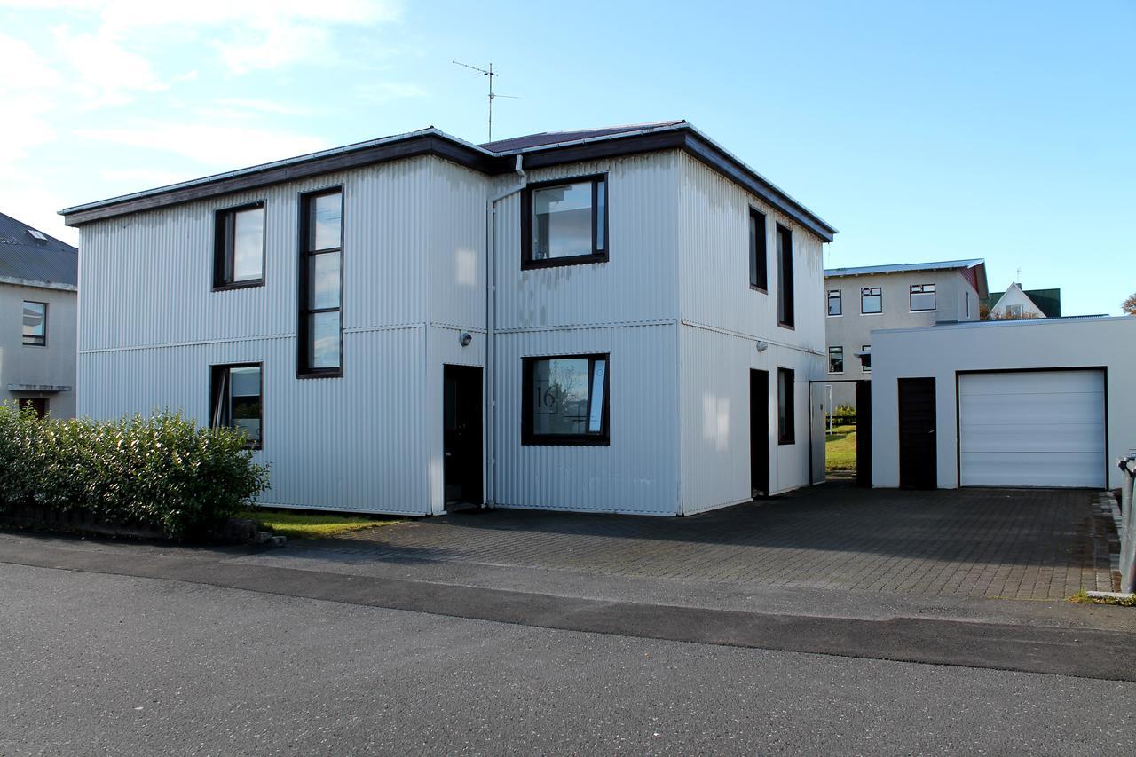 Reynisstathir Apartment Keflavik Exterior photo